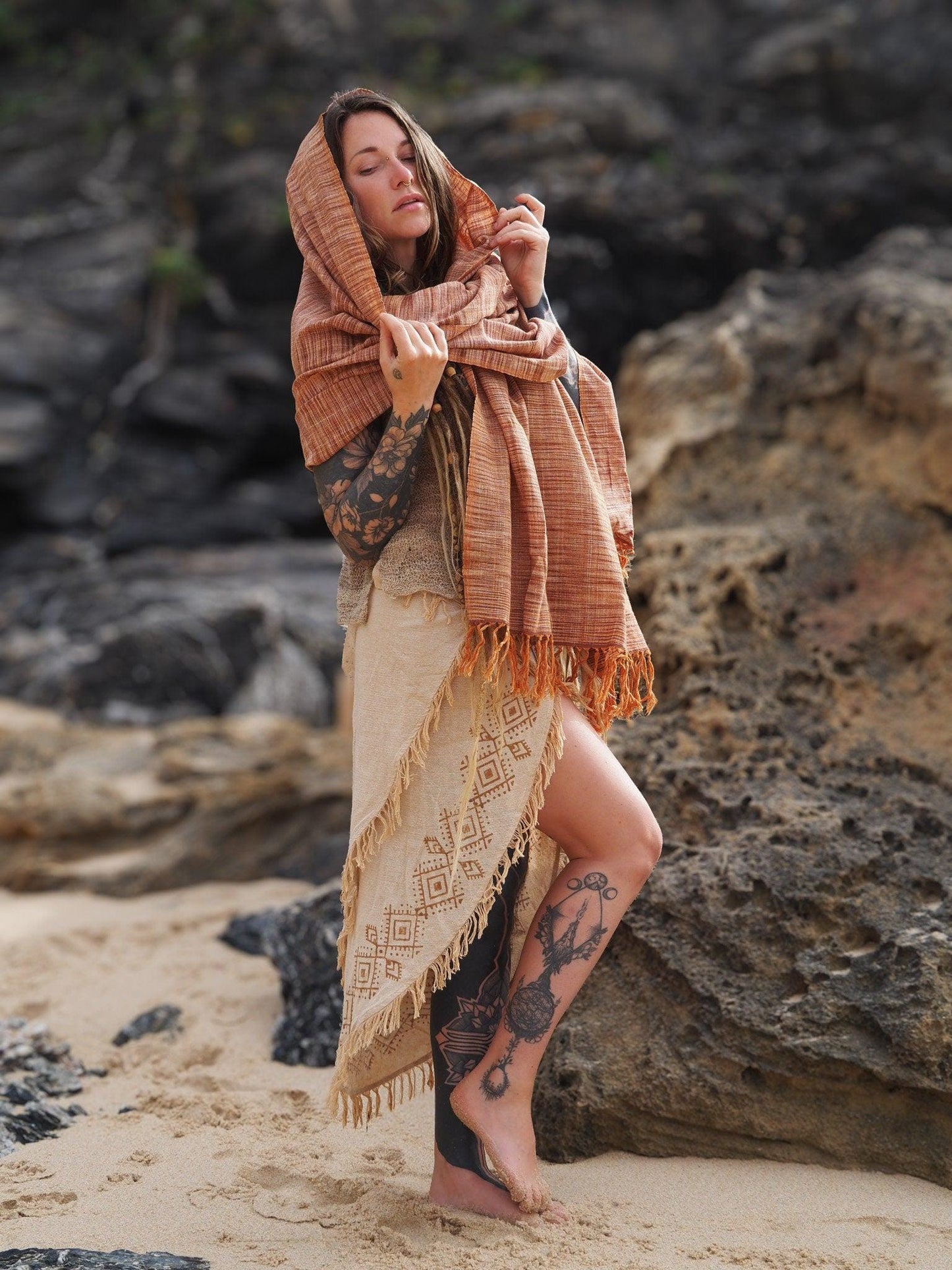 Earthy Khadi Shawl, Cotton Shawl, Khadi Shawl, Unisex Shawl, Hand Loomed Shawl, Hippie Clothing, Earthy Accessories, Earthy Shawl, Boho