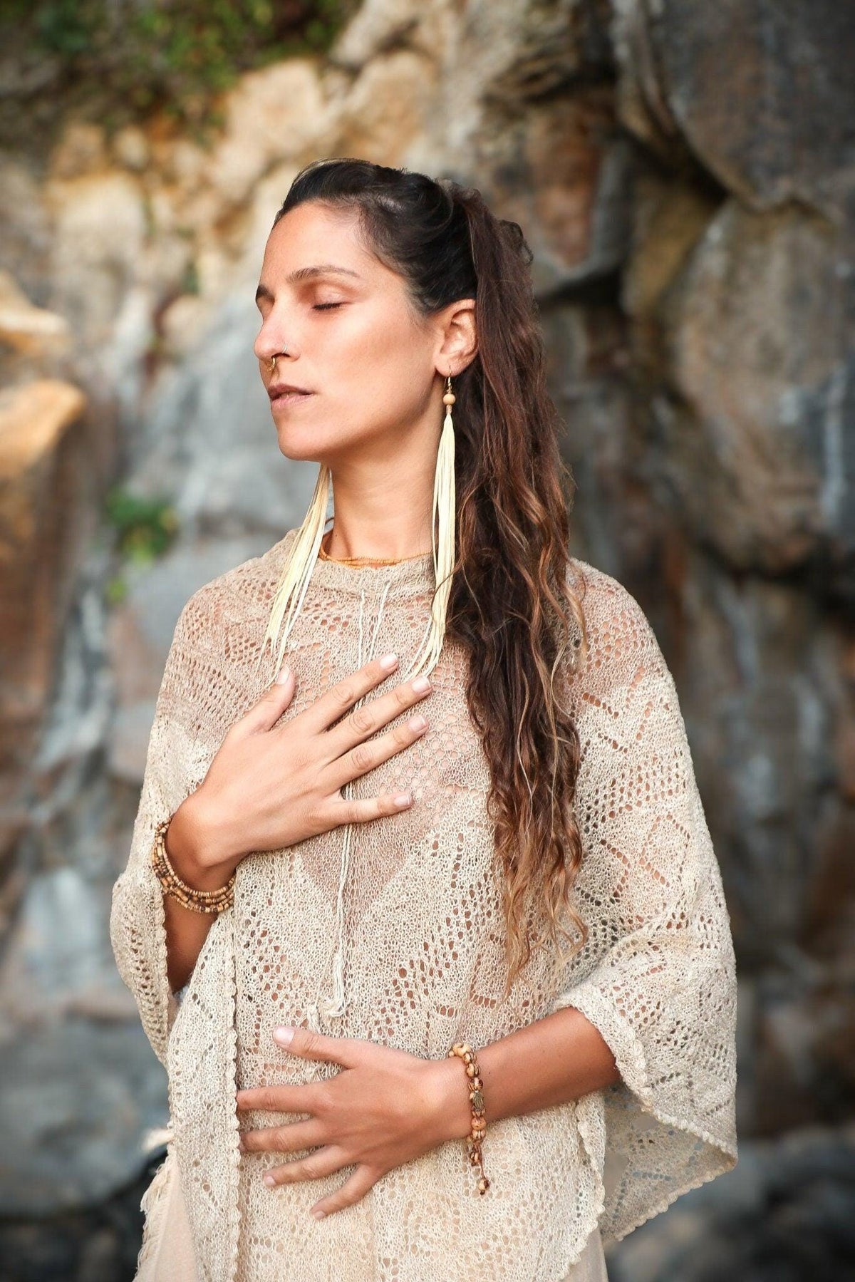 Single Natural Tribal Feather Earring with Acai Seed