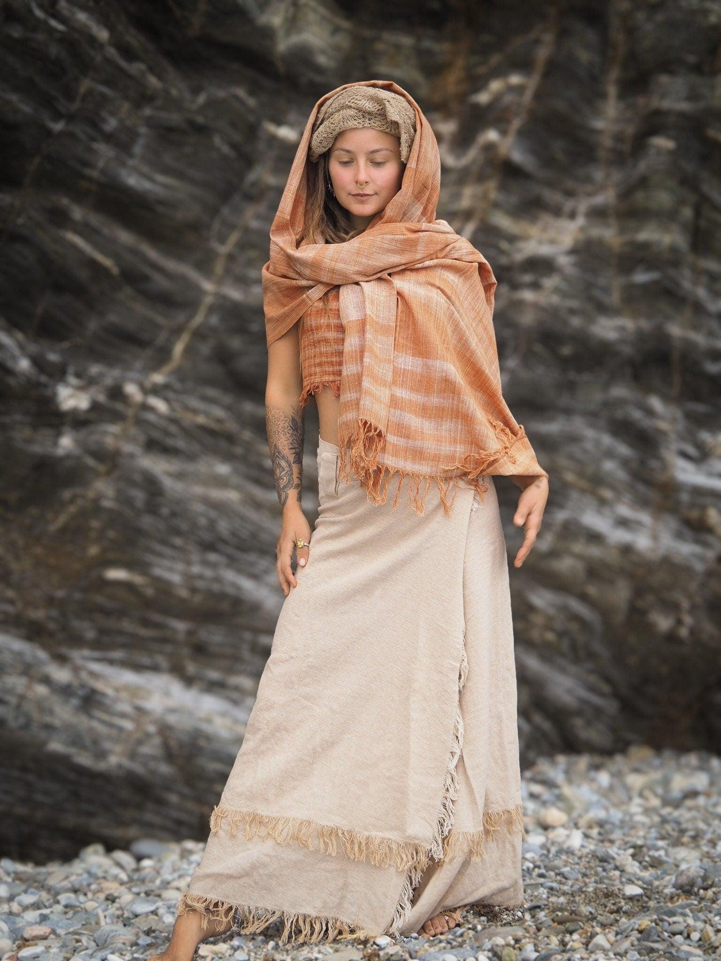 Earthy Khadi Shawl, Cotton Shawl, Khadi Shawl, Unisex Shawl, Hand Loomed Shawl, Hippie Clothing, Earthy Accessories, Earthy Shawl, Boho
