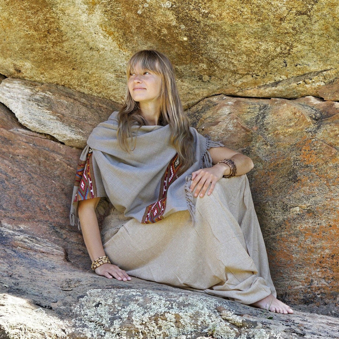 Woolen Kullu Shawl, Embroidered Shawl, Earthy Clothing, Wool Cover Up, Tribal Shawl, Kullu Shawl, Hand Loomed Shawl, Fringe Shawl, Natural