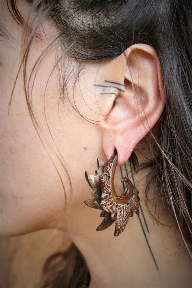 Handmade Coconut Gauges, Gauge Earrings, Coconut Earrings, Wood piercing, Wood Earrings, Tribal Style, Coconut Expanders, Ear Stretchers